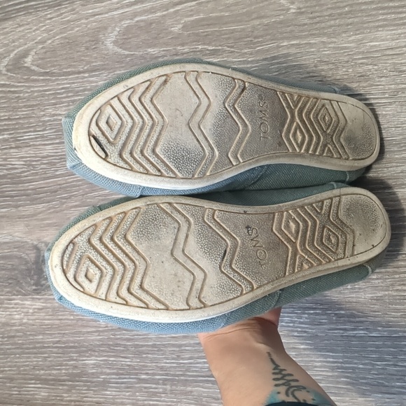 Toms Women's Alpargata Heritage Slip-On Flats - Picture 5 of 6